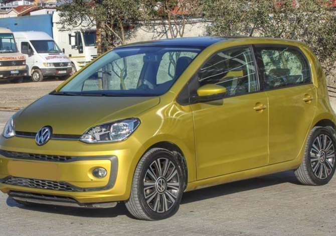 Car Rental Volkswagen 2018 supplied with Gasoline Car Rental in Tirana near the "Komuna e parisit/Stadiumi Dinamo" area 