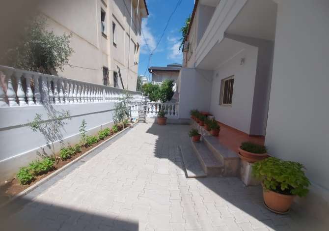  The house is located in Tirana the "Don Bosko" area and is 1.58 km fro