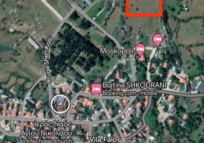 Shitet toke ne Voskopoje  Shitet toke ne Voskopoje. 

Toka ka siperfaqe 1500 m2. 
Ndodhet mbrapa kampit