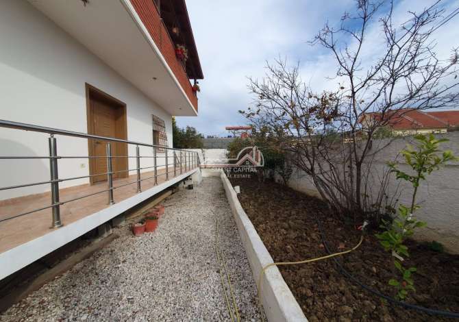  The house is located in Vlore the "Zone Periferike" area and is 0.17 k
