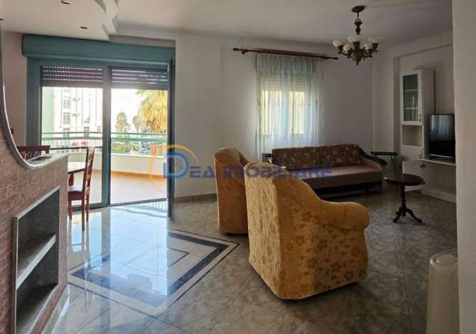  The house is located in Durres the "Currilat" area and is 0.38 km from