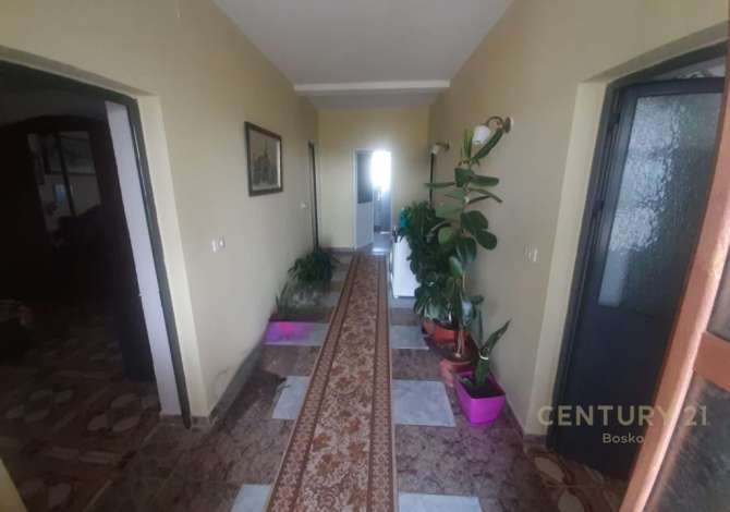 House for Sale in Tirana 3+1 Furnished  The house is located in Tirana the "Ysberisht/Kombinat/Selite" area an