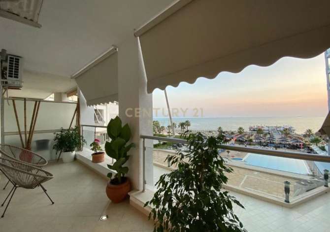 House for Sale in Durres 1+1 Furnished  The house is located in Durres the "Shkembi Kavajes" area and is .
Th