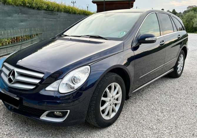 Car Rental Mercedes-Benz 2007 supplied with Diesel Car Rental in Tirana near the "Zone Periferike" area .This Automatik 