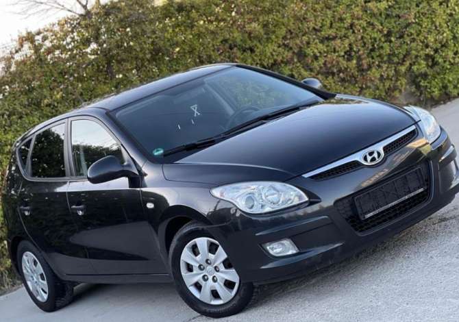 Makina me qera Hyundai per 25 euro dita  📢 jepet me qera makina hyundai

👉 manual 

👉viti: 2009

👉nafte