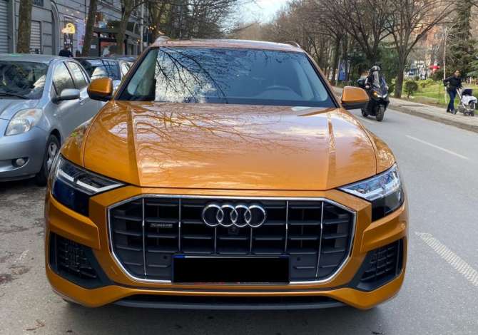 Makian me qera Audi Q8 per 300 euro dita  📢 jepet me qera makina audi q8 

👉 viti 2020

👉 3.0 benzine

👉