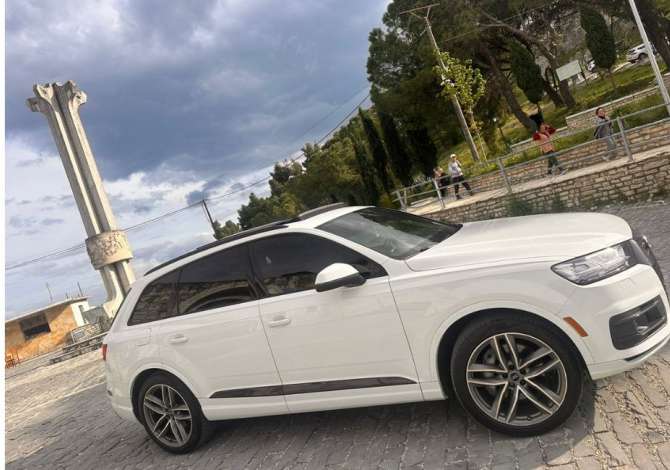 Car Rental Audi 2018 supplied with Gasoline Car Rental in Berati near the "Qendra" area .This Automatik Audi Car 