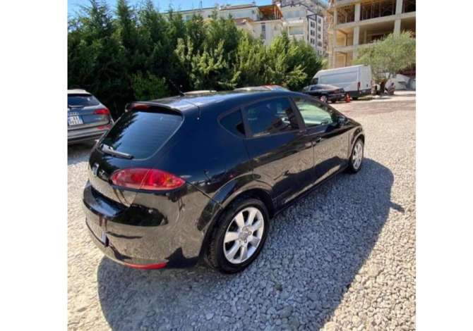 Car Rental Seat 2014 supplied with Diesel Car Rental in Tirana near the "Fresku/Linze" area .This Manual Seat C