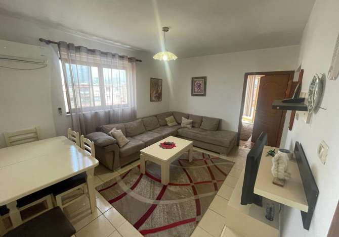 Qera, Apartament 1+1, Shkolla e Bashkuar, Tiranë - 250€ | 54 m² Të dhëna mbi apartamentin :

• sipërfaqe neto 54 m²

• 1 dhomë nden