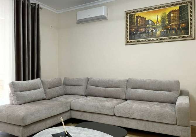 Qera, Apartament 2+1+2, Rruga Gramoz Pashko, Tiranë - 800€ | 110 m² Të dhëna mbi apartamentin :

● ambient ndenjie+ ambient gatimi

● 2 dh