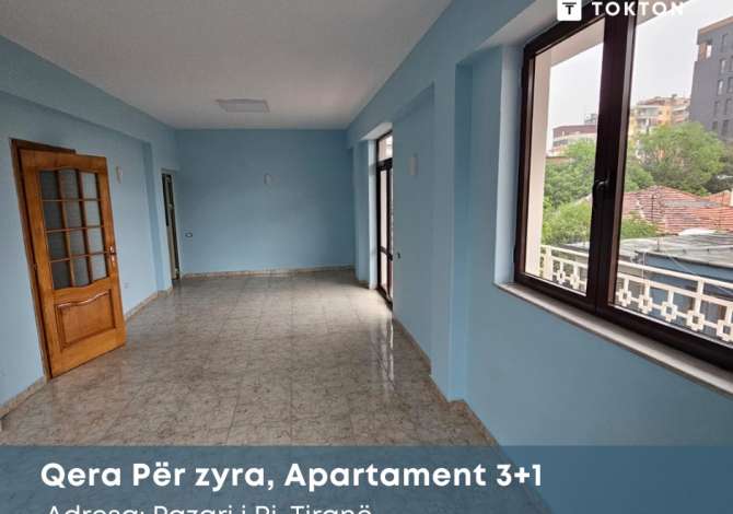  La casa si trova a Tirana nella zona "Ministria e jashte/Pazari i ri/Shkoll