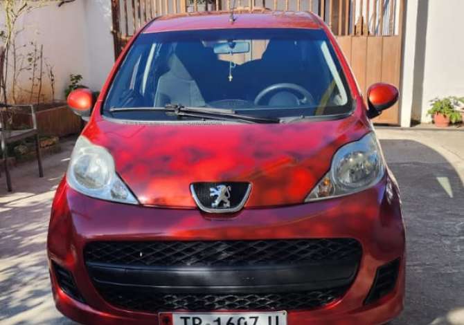 Car for sale Peugeot 2010 supplied with Gasoline Car for sale in Tirana near the "Stacioni trenit/Rruga e Dibres" area 