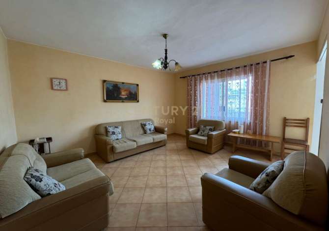  The house is located in Tirana the "Zone Periferike" area and is 0.88 