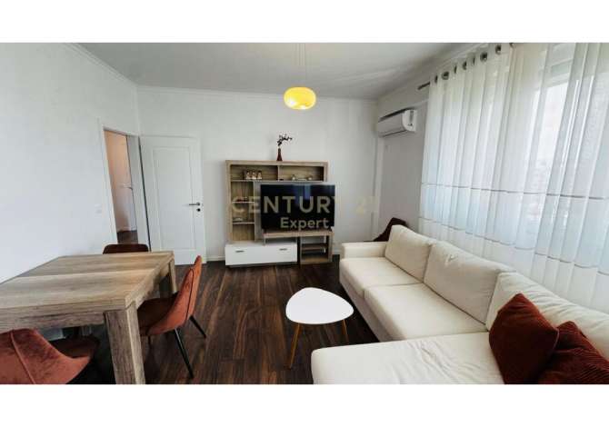 Apartament 2+1 Per Qira Tek Rruga E Durresit Apartament 2+1 per qira ne rrugen e durresit...

•sipërfaqe: 92 m2
•kati