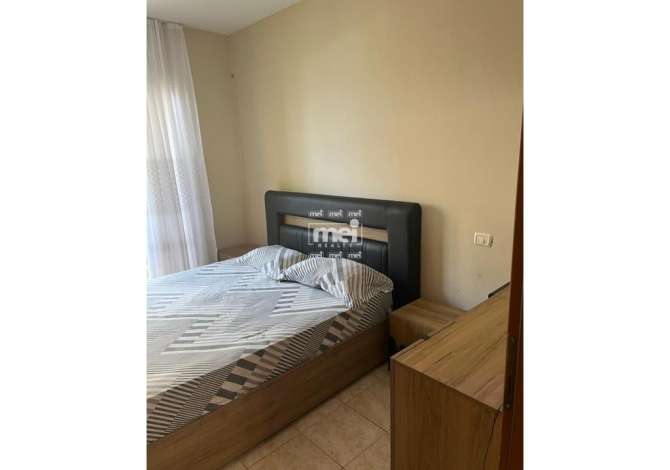  The house is located in Durres the "Currilat" area and is 2.82 km from