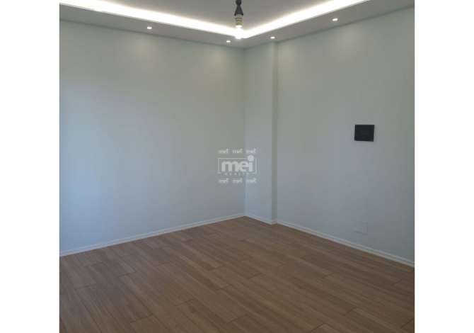 House for Sale in Durres 1+0 Emty  The house is located in Durres the "Plepa" area and is (<small>&