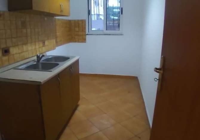 House for Rent in Tirana 1+1 In Part  The house is located in Tirana the "Ali Demi/Tregu Elektrik" area and 