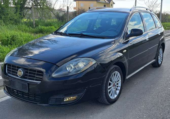 Car for sale Fiat 2009 supplied with Diesel Car for sale in Durres near the "Central" area .This Manual Fiat Car 
