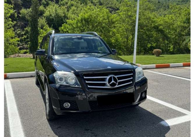 Car Rental Mercedes-Benz 2009 supplied with gasoline-gas Car Rental in Tirana near the "Rruga e Elbasanit/Stadiumi Qemal Stafa"