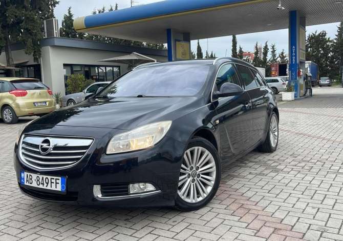 Car for sale Opel 2011 supplied with Diesel Car for sale in Tirana near the "Komuna e parisit/Stadiumi Dinamo" are
