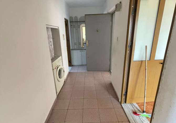 OKAZION Apartament ne shitje 1+1+verand 75,000 euro komisariati nr4 Tiran 🚨okazion , shitet apartament 1+1+verande  🚨
📍kinostudio , prane rruges