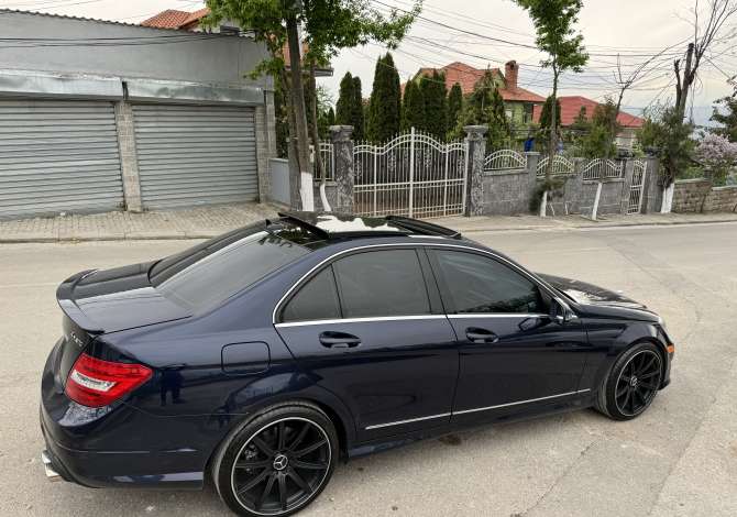 Mercedes-Benz C300 4 Matic 2012 - c300 4matic amg sport package
- model 2012
- benzine
- v6 231 hp
- ngjyra 