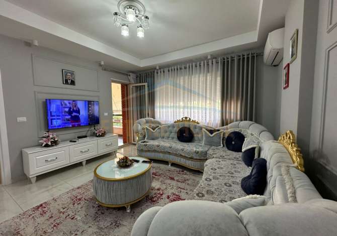  Shitet, Apartament 3+1+2, Ali Demi, Tiranë.
• Sipërfaqja bruto: 129.63 m2.
