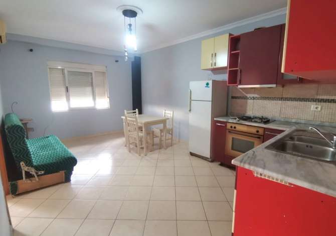 House for Sale in Tirana 1+1 Emty  The house is located in Tirana the "Ali Demi/Tregu Elektrik" area and 