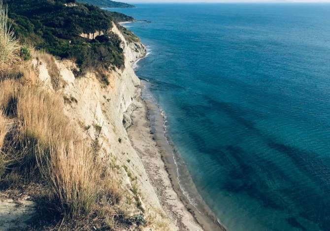 Tokë në shitje buzë detit në “Kepin e Rodonit” Tokë në shitje buzë detit në “Kepin e Rodonit”

Toka ka një siperfaqe