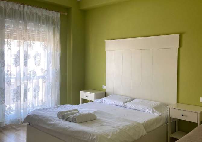 Daily rent and beach room in Tirana 1+1 Furnished  The house is located in Tirana the "Don Bosko" area and is .
This Dai