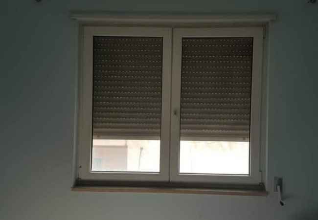  Ndertime dhe Ristrukturime Dritare dopio xham plastike (Rehau)