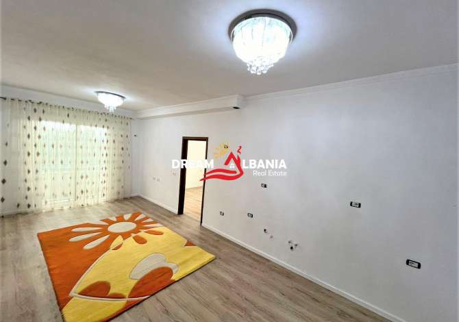 Casa in vendita a Tirana 2+1 Vuoto  La casa si trova a Tirana nella zona "Fresku/Linze" che si trova ,
La