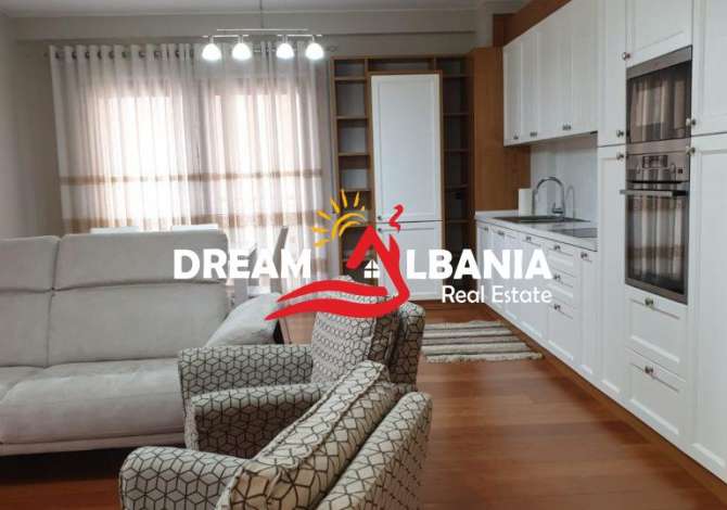 Casa in vendita a Tirana 3+1 Arredato  La casa si trova a Tirana nella zona "Liqeni i thate/Kopshti botanik" 