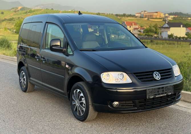 Car for sale Volkswagen 2010 supplied with Diesel Car for sale in Tirana near the "21 Dhjetori/Rruga e Kavajes" area .T