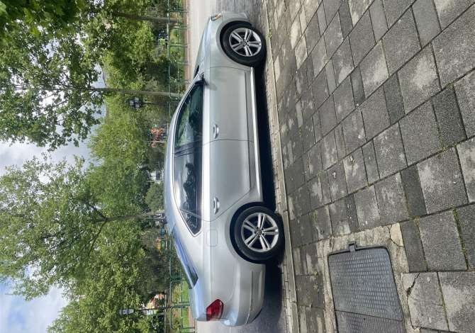 Car for sale Volkswagen 2013 supplied with Gasoline Car for sale in Tirana near the "Sheshi Shkenderbej/Myslym Shyri" area