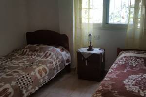 Daily rent and beach room in Himare 2+1 Furnished  The house is located in Himare the "Dhermi" area and is (<small>