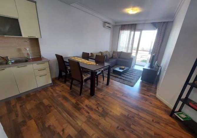 Tirane, shitet apartament 2+1 me Hipoteke. Sip118 m². Cmimi 192.000 Euro. ( Kompleksi Vizion Plus) Zona/rruga : rruga don bosko, brenda kompleksi vizion plus

shitet apartament 
