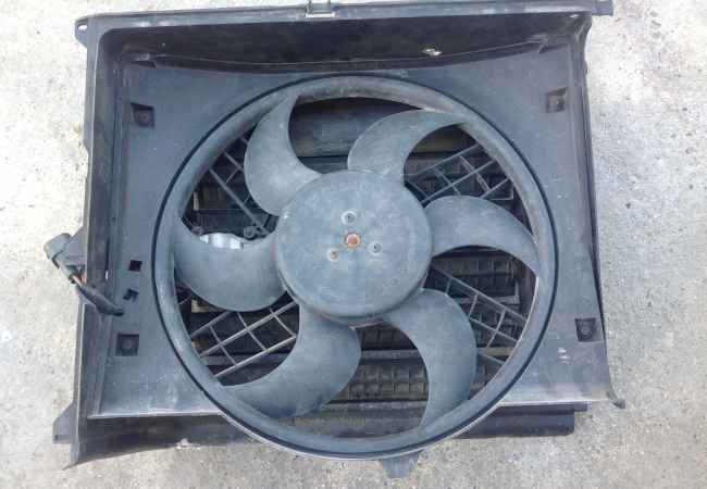 ventilator Shitet ventilator per BMW E46 320d.