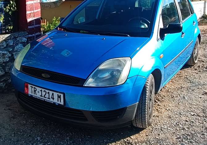 Car for sale Ford 2005 supplied with gasoline-gas Car for sale in Tirana near the "Vasil Shanto" area .This Manual Ford