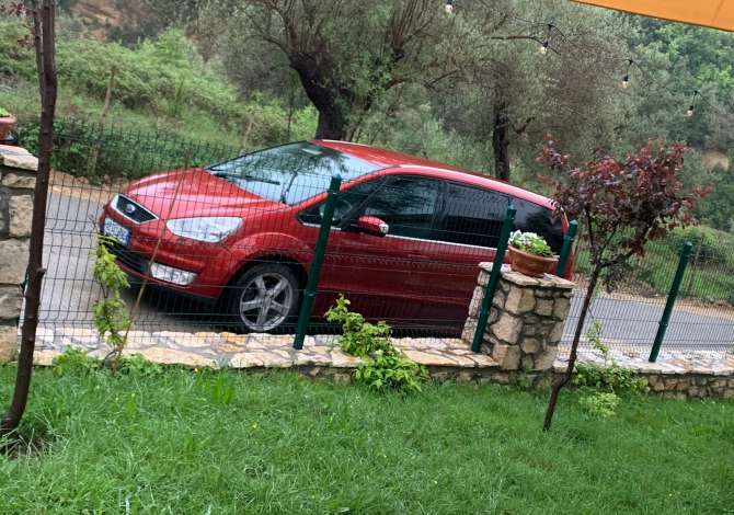 Car for sale Ford 2010 supplied with Diesel Car for sale in Tirana near the "Ali Demi/Tregu Elektrik" area .This 