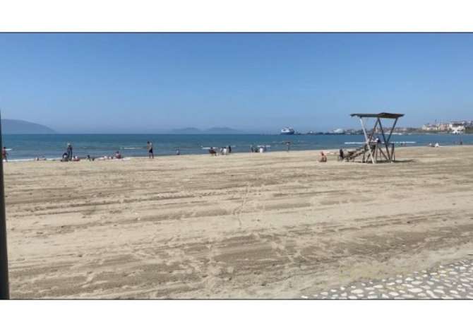 House for Sale in Durres 2+1 Furnished  The house is located in Durres the "Shkembi Kavajes" area and is .
Th