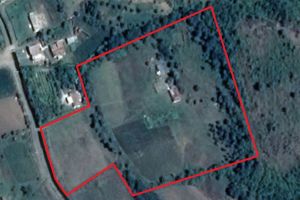 Peshkopi-Maqellare Street, Klos Land is sold, with the house in Klos-Burrel, with regular documents. The land ha
