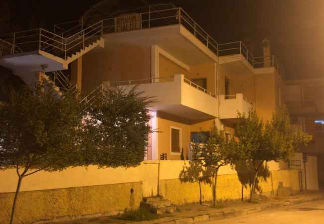 The house is located in Vlore the "Orikum" area and is 14.84 km from c