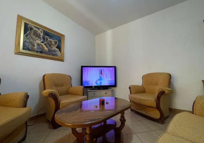  The house is located in Vlore the "Central" area and is 1.58 km from c