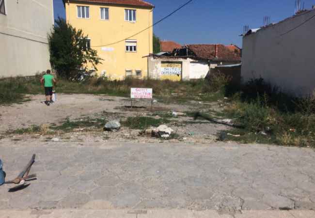 SELL LAND MORTGAGE WITH A SURFACE OF 650 m2, IN KORCA SELL LAND MORTGAGE WITH A SURFACE OF 650 m2, IN KORCA   Land for sale with a sur