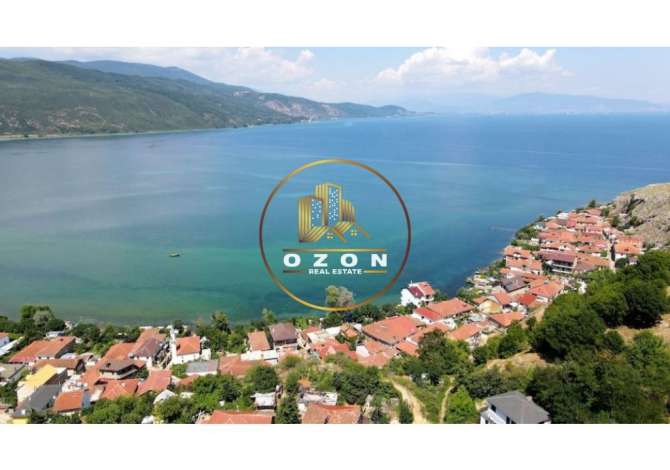  The house is located in Pogradec the "Central" area and is 85.05 km fr