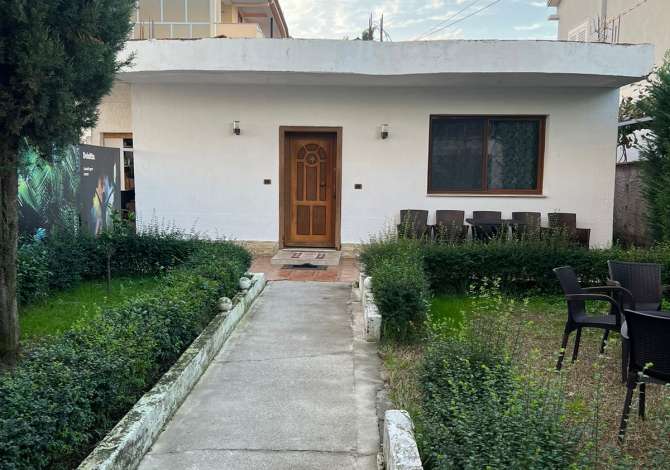  The house is located in Tirana the "Zone Periferike" area and is 4.19 