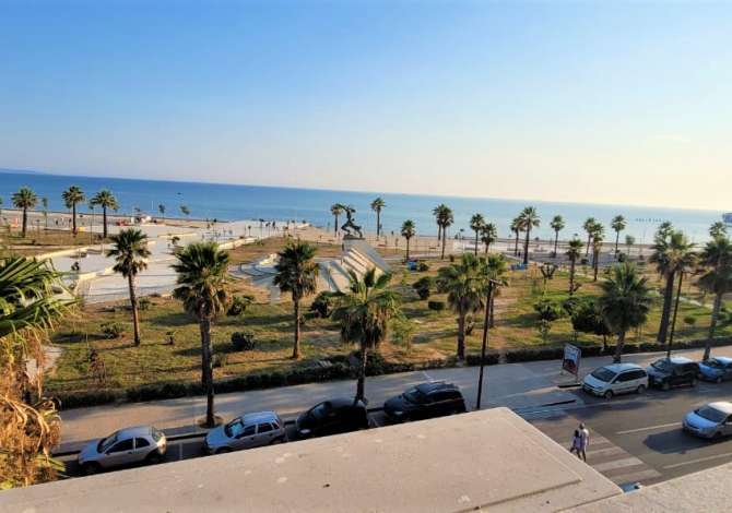  The house is located in Durres the "Central" area and is 0.48 km from 