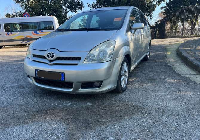 Car for sale Toyota 2006 supplied with Diesel Car for sale in Tirana near the "Sauk" area .This Manual Toyota Car f
