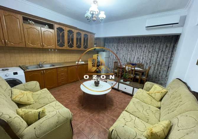  La casa si trova a Tirana nella zona "Don Bosko" che si trova 1.08 km 